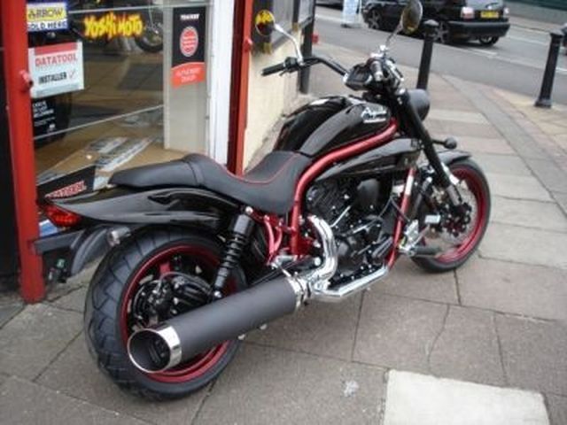 Hyosung gv650