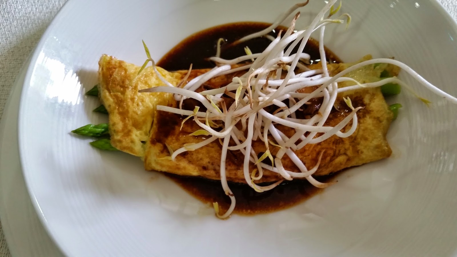 Country Gourmet Traveler Asparagus and Shiitake Omelette