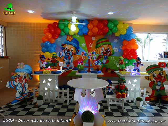 Decoração de mesa infantil Patati Patatá para festa de aniversário