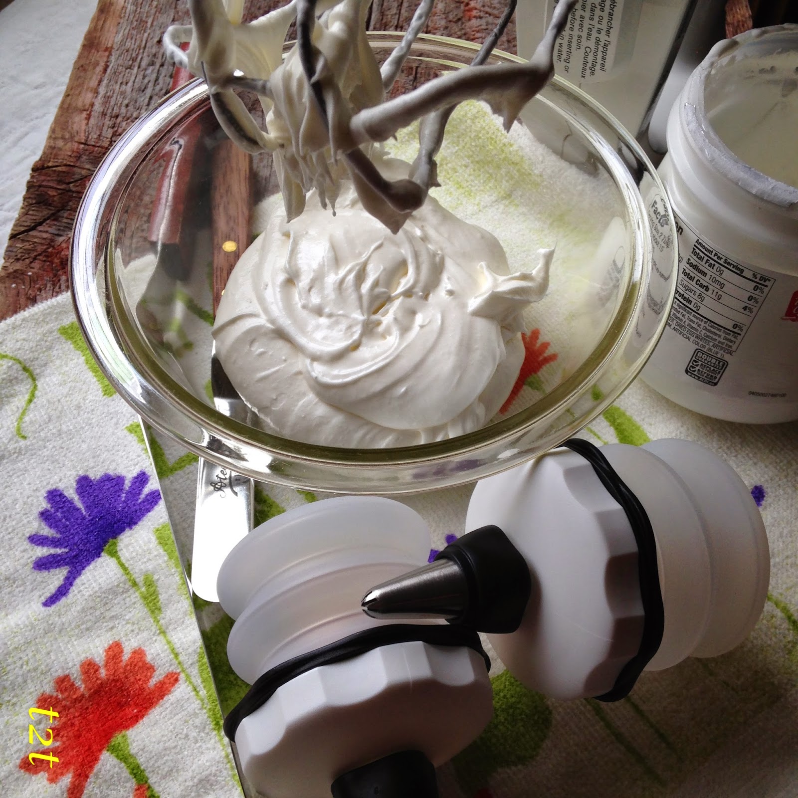 Turnips 2 Tangerines Marshmallow Fluff Frosting