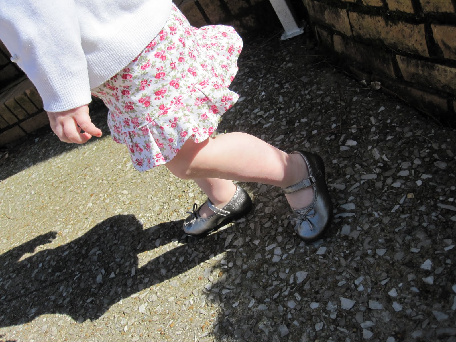 The Creative Vault How to turn pants into a skirt