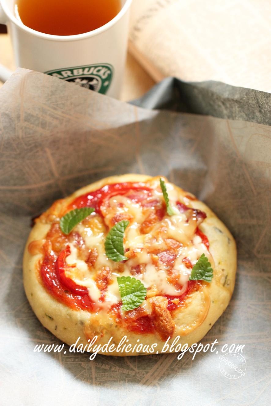 dailydelicious Basil and Cherry tomato breads Delicious savory treats