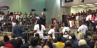 Black Lives Matter Protesters Interrupt Hillary Rally (VIDEO)