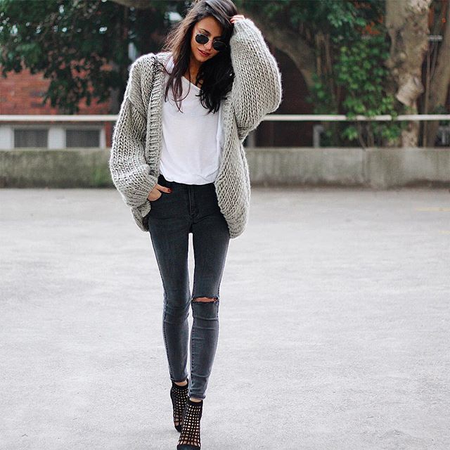 Fashion Inspiration - Pepamack by Cool Chic Style Fashion Denim & Comfy Sweaters, Blazer, Trench & Sneakers