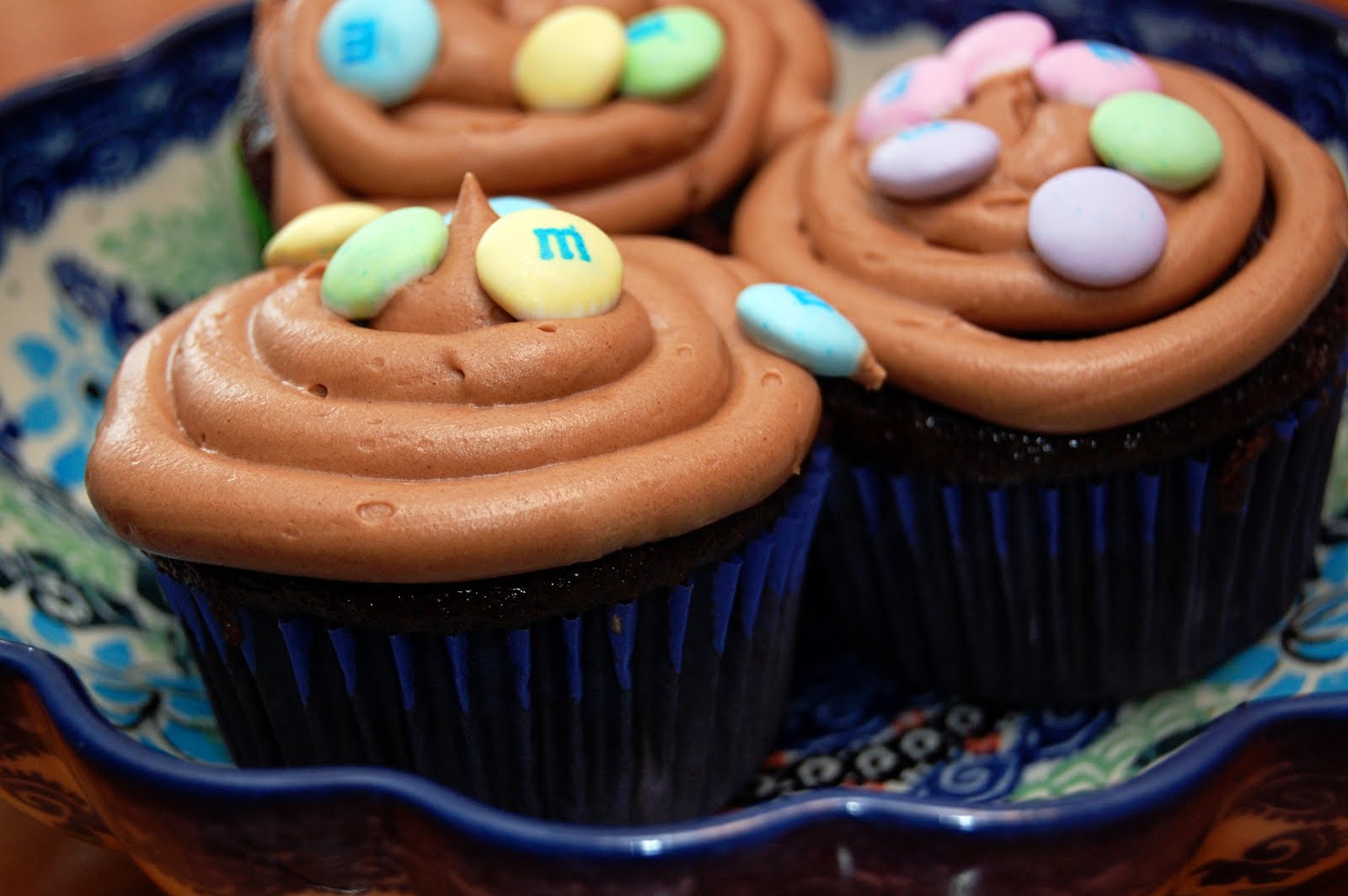 Chocolate Sour Cream Cupcakes