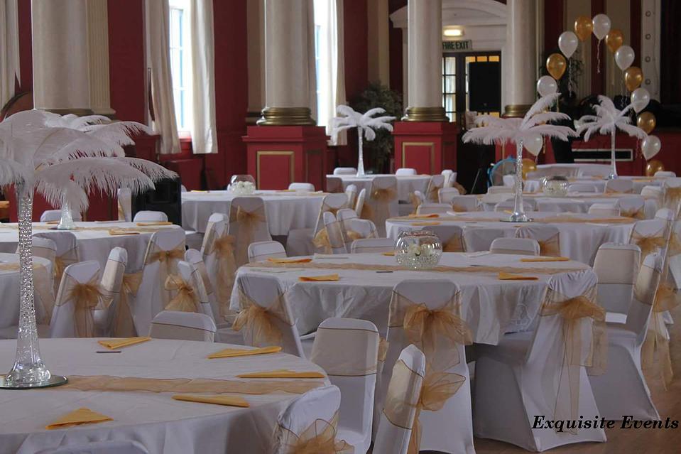 White and Gold decoration with Ostrich feathers