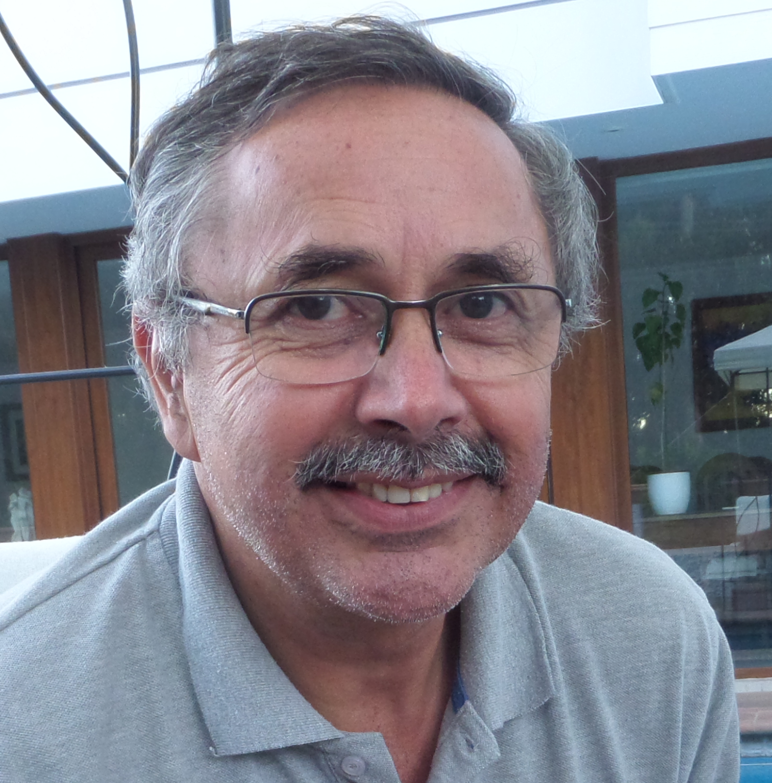 Prof. Jaime Leiva