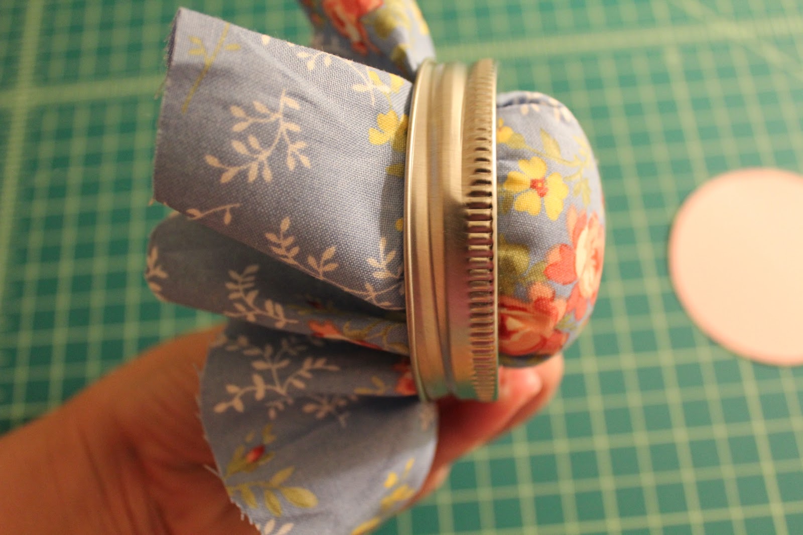 What's Up Cupcake? Pincushion Jar Tutorial
