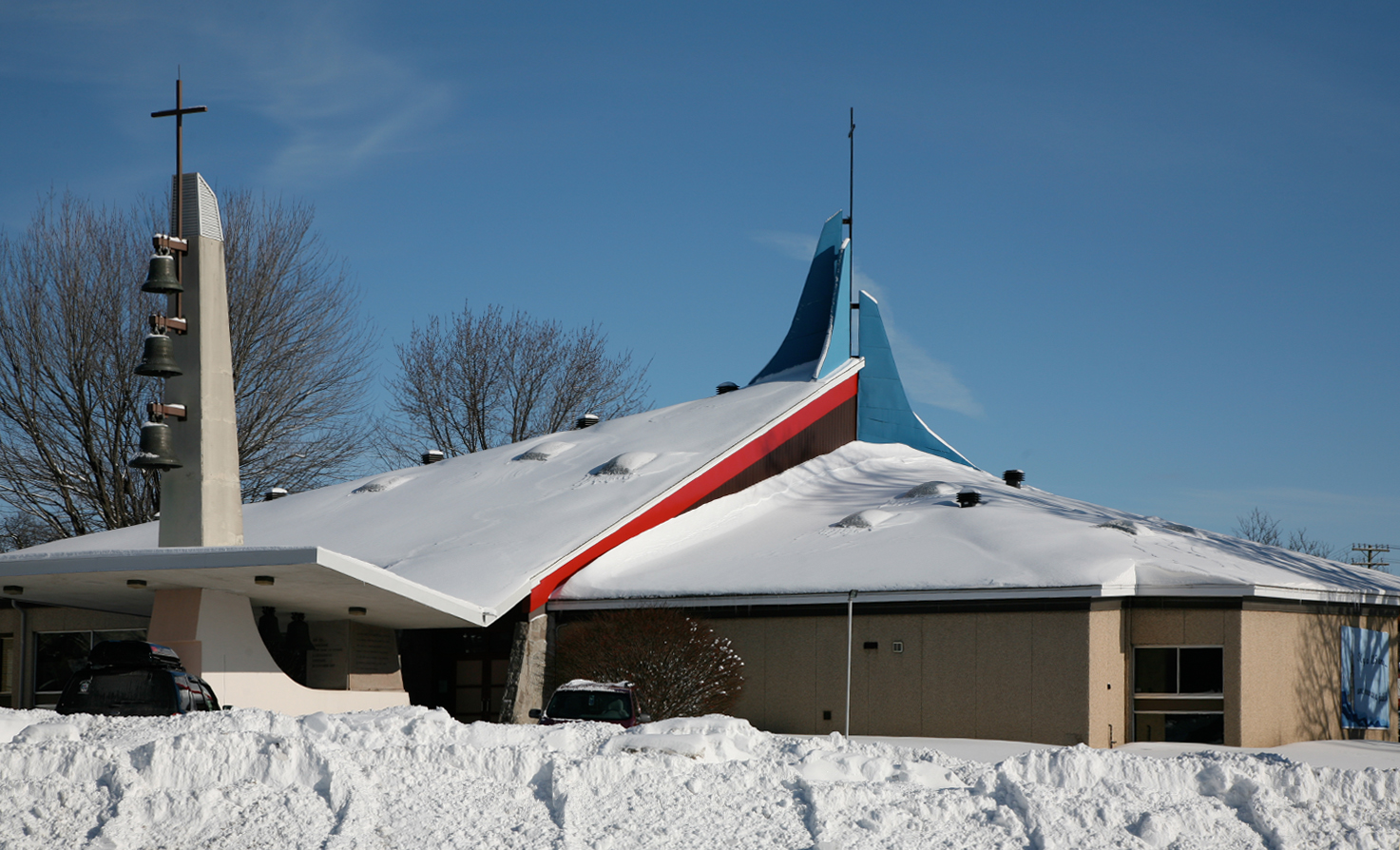 VanierNow Church History