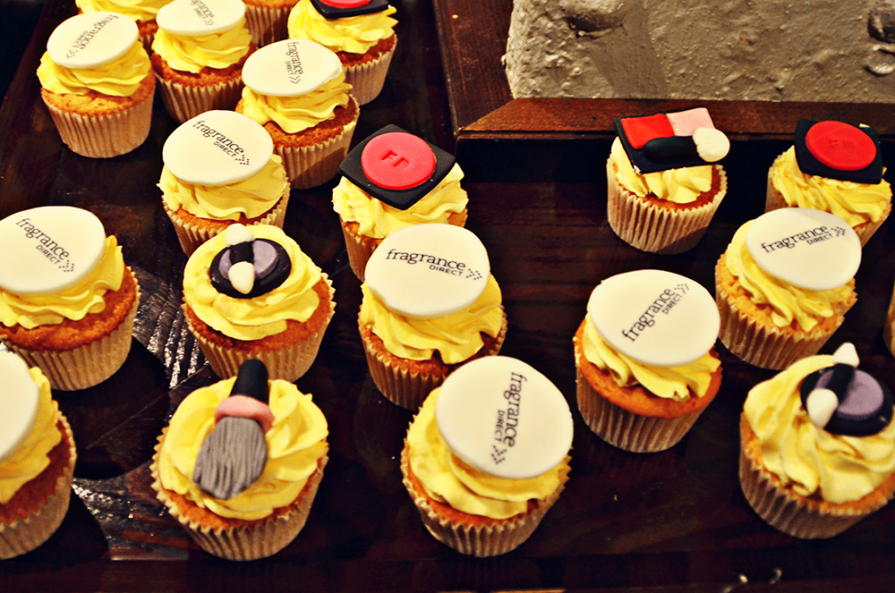 Fragrance Direct Cupcakes #fdxmasparty