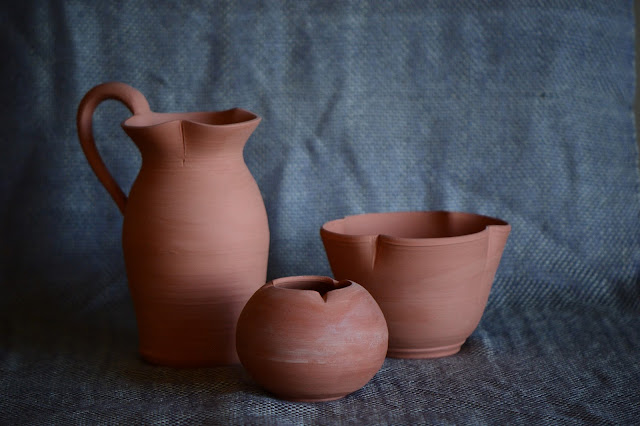 amy myers, handmaker's world, handmakers world, the handmaker, ceramics, pottery, earthenware, classical, pitcher