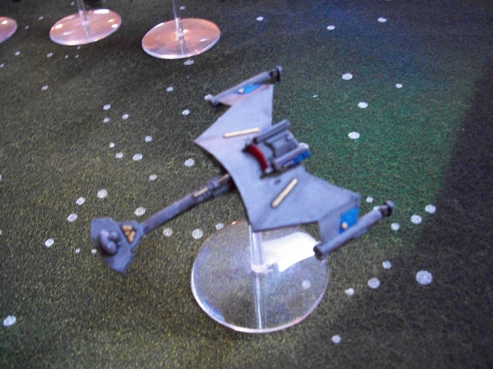 Fizzle's Painting Desk A Call to Arms Star Fleet and future projects.