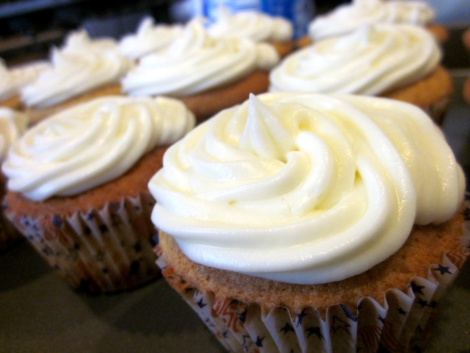 Vanilla Cupcakes Made From Scratch Recipes