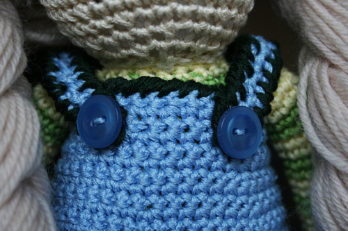 Vestito bambola amigurumi con trecce