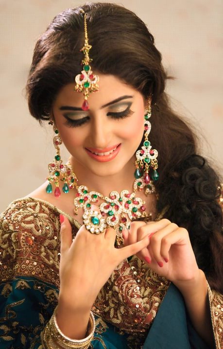 Pakistani Super Model Sajal Ali Wearing Bridal Jewelery