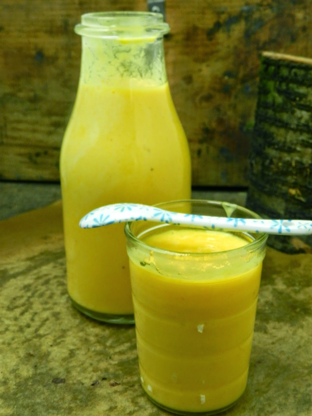 Stare Gary Koktajl z mango i banana II