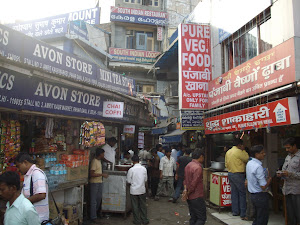 Bustling shops of Paharganj just outside New Delhi railway station.(Thursday 3-11-2011).