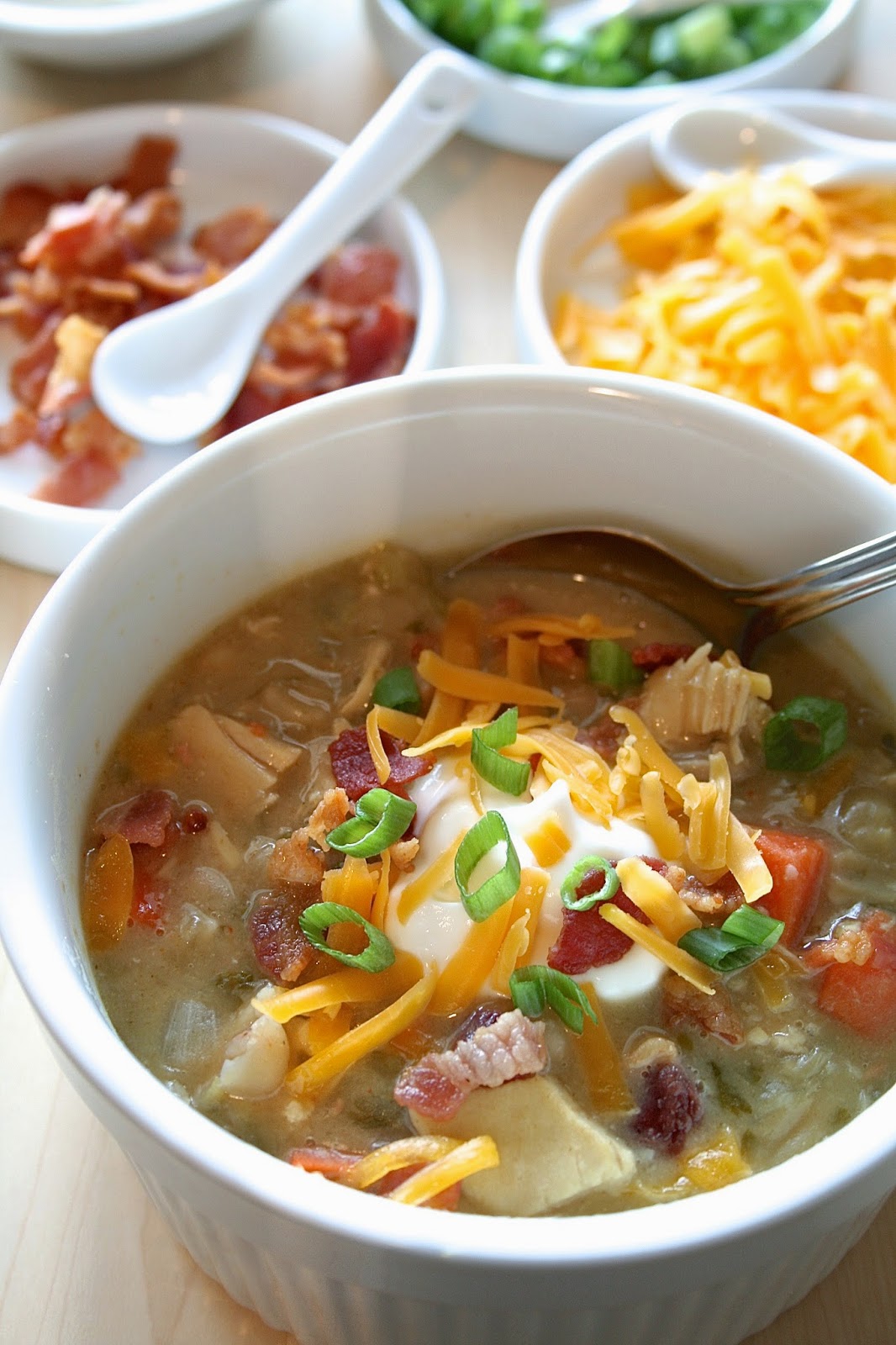 Oregon Transplant Creamy Chicken, White Bean, and Green Chile Soup