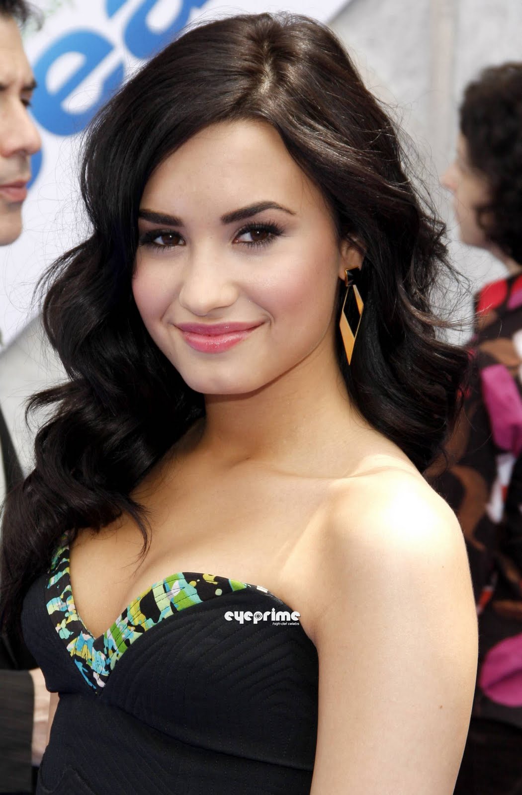 Demi Lovato Hairstyles