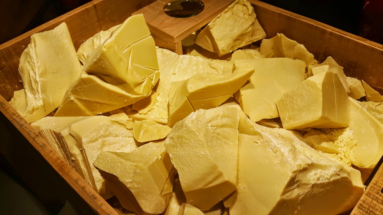 ANALI KIZLI İSVİÇRE Ev Bezgini