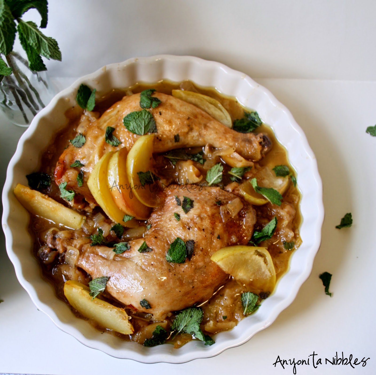 Anyonita Nibbles GlutenFree Recipes Gluten Free Crock Pot Apple Pie Chicken with Turmeric