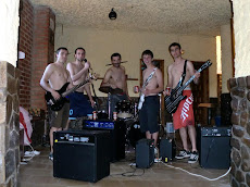 Los Barrigada, grupo de versiones de Rock español.