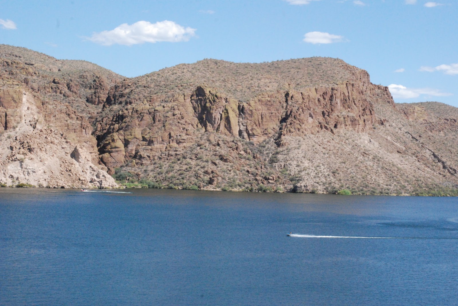 Adams RVing Adventures Canyon Lake & Tortilla Flat, AZ