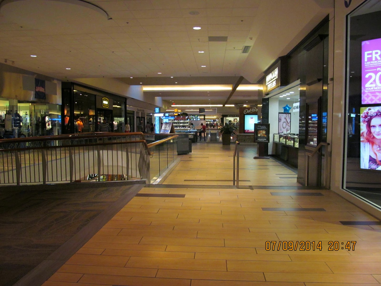 Trip to the Mall Oak Park Mall (Overland Park, KS)