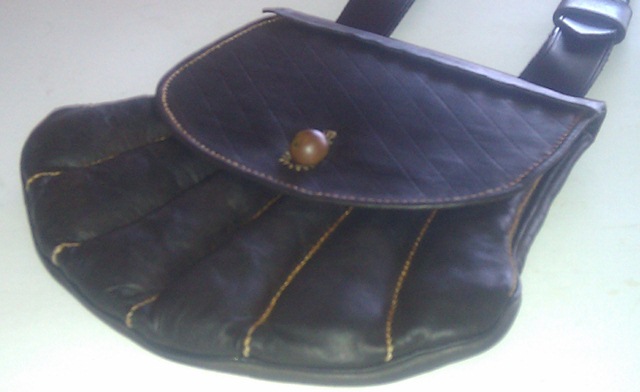 Close up of Early bag