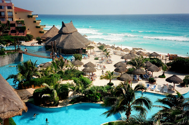 [Image: Cancun3.jpg]