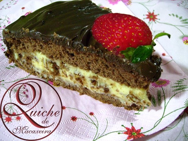 Receitas Bom Apetite: Bolo de Chocolate com Recheio