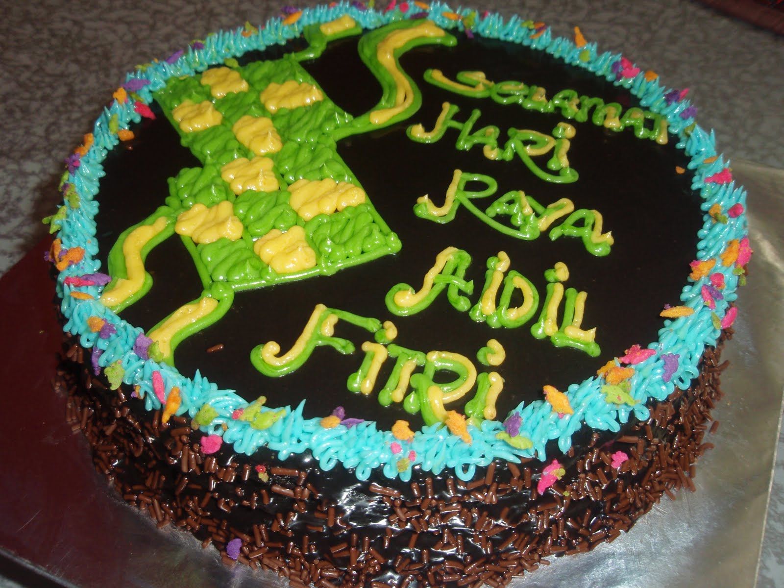 Chantique Cupcakes Hari Raya Choc Cake