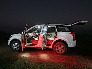 Mahindra XUV 500 interior space