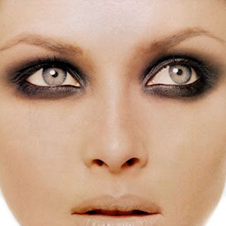 Latest smoke eye makeup, fashion, trendy,images, picture, wallpapers