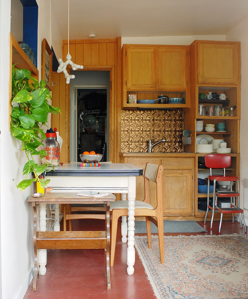 a living space: diy metallic kitchen backsplash a living space: diy metallic kitchen backsplash