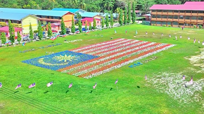 SMK Kuala Penyu siapkan Bendera gergasi Malaysia daripada buah kelapa