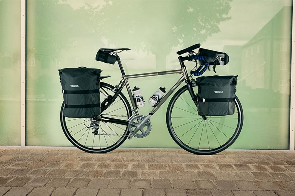 thule pack n pedal pannier