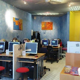 Decorar el cybercafe