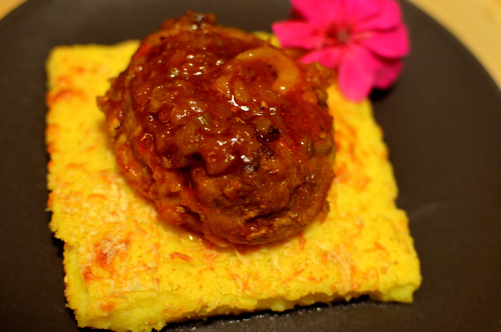 Pappa Geniale Ossobuco Di Maiale Su Gnocco Alla Romana Rivisitato