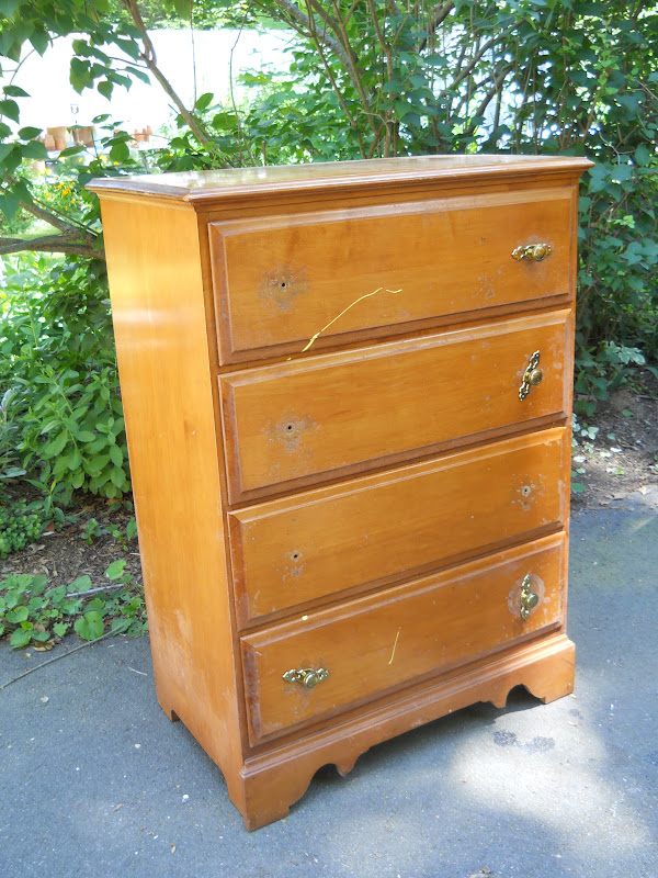 Heir And Space A Shaker Style Dresser