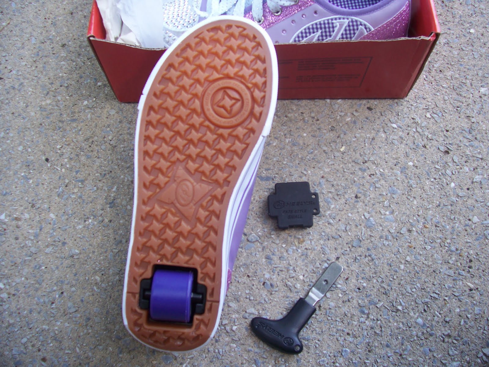 heelys with wheels in front and back