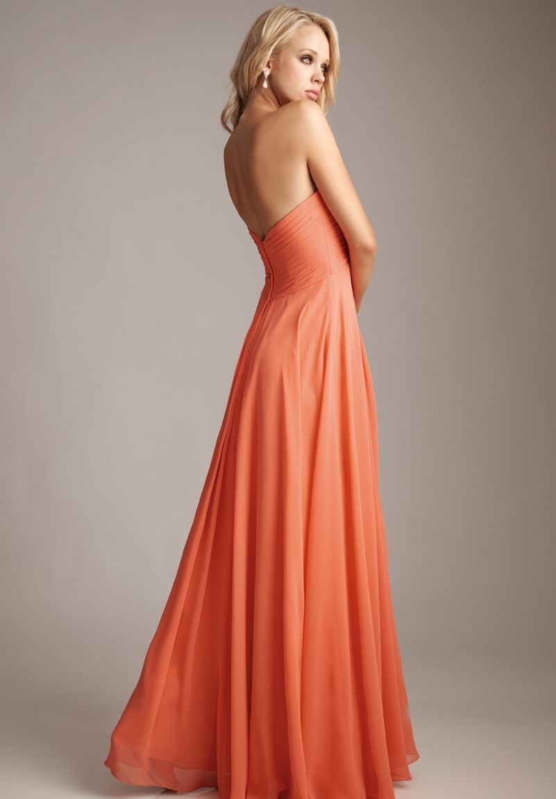 WhiteAzalea Destination Dresses Bridesmaid Dresses for Fall Outdoor