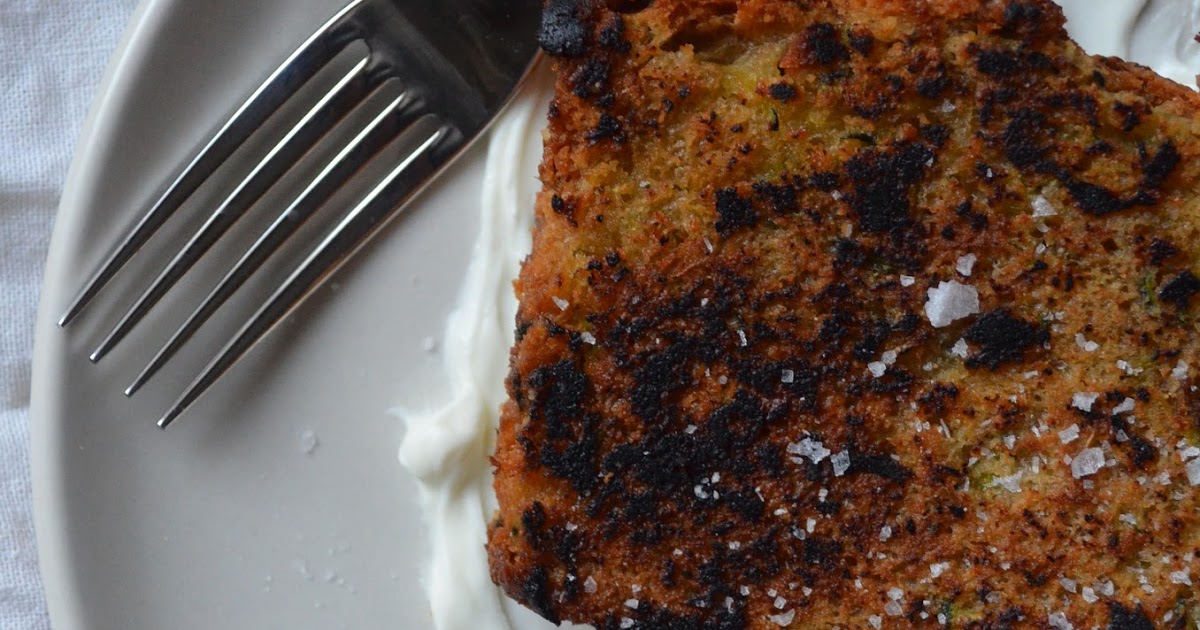 amour fou(d) olive oil zucchini cake.