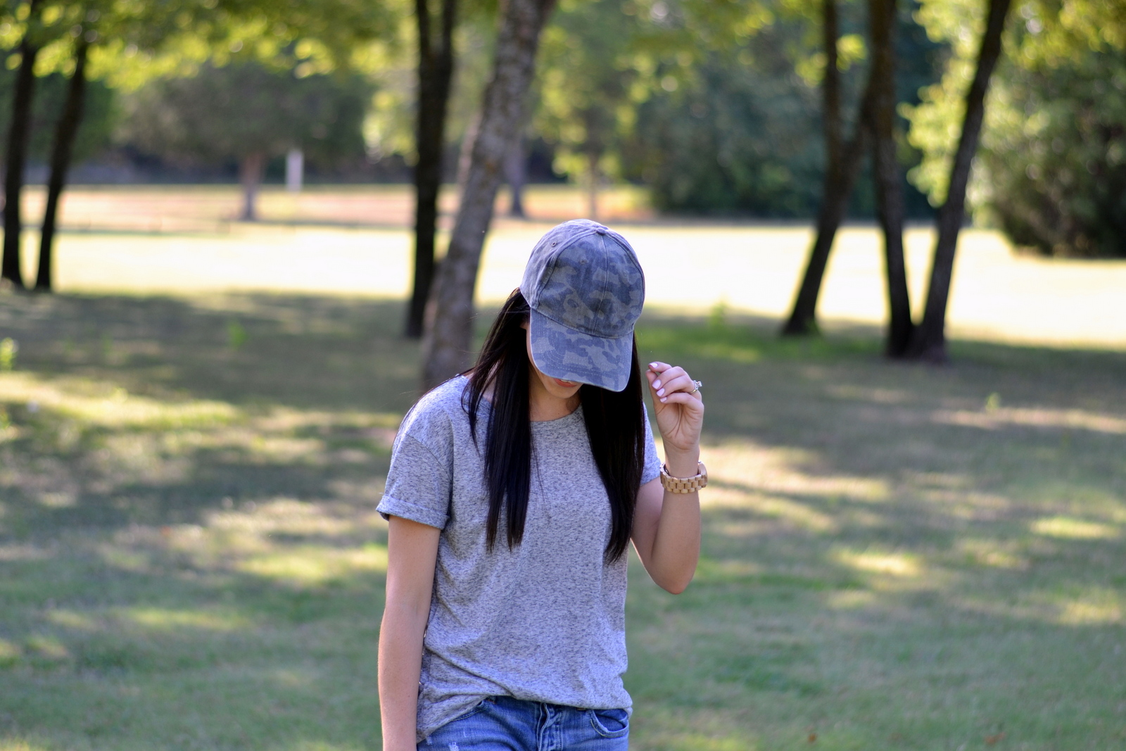 Casual Gray Tee and Camo Hat