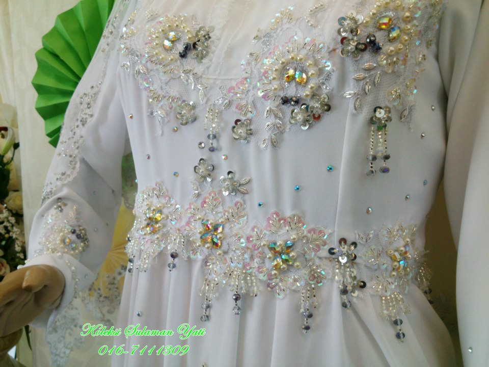 baju seloyor pengantin silver