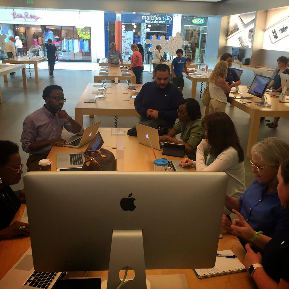 ACM Staff Apple Training