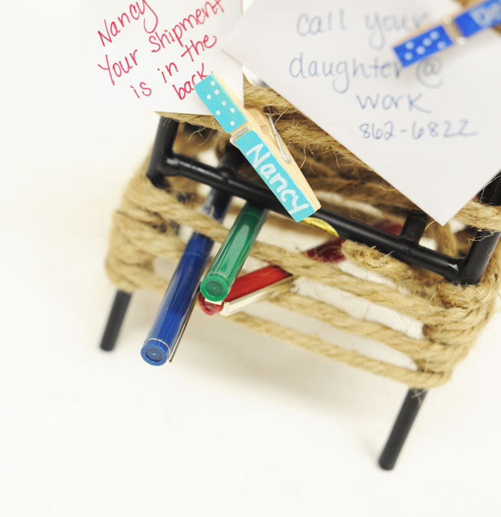 Ben Franklin Crafts and Frame Shop Glass Block Stand Note Holder