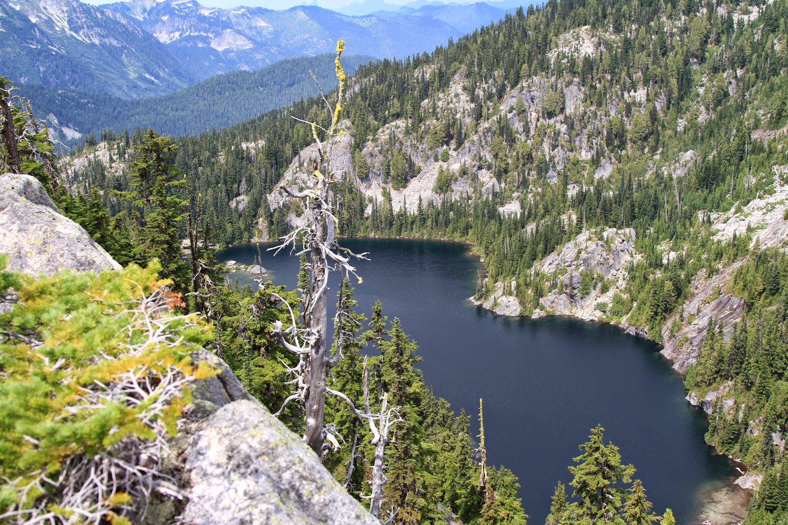 TravelMarx: Tuck and Robin Lakes Hike