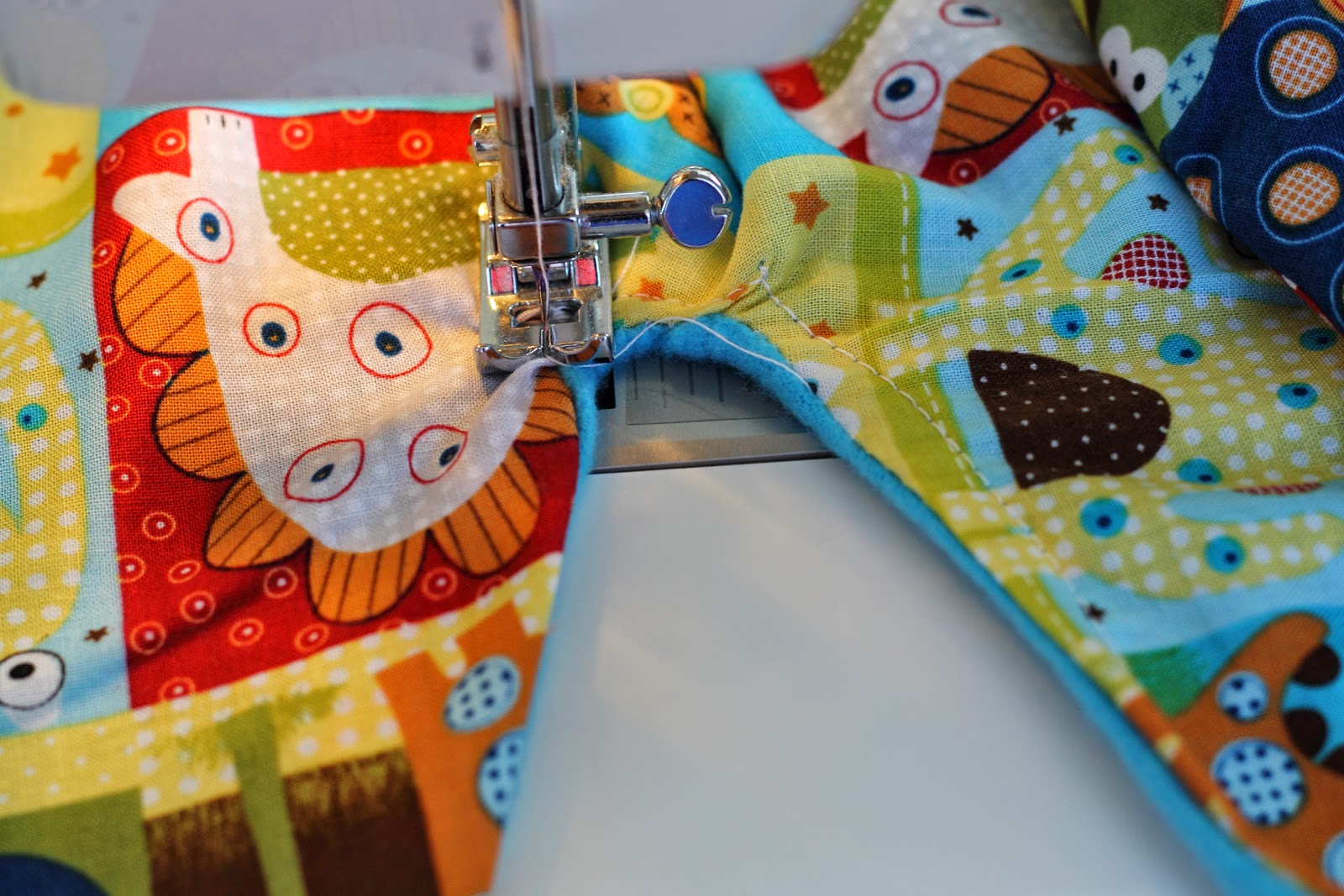Make it Cozee Tutorial Baby Swaddle