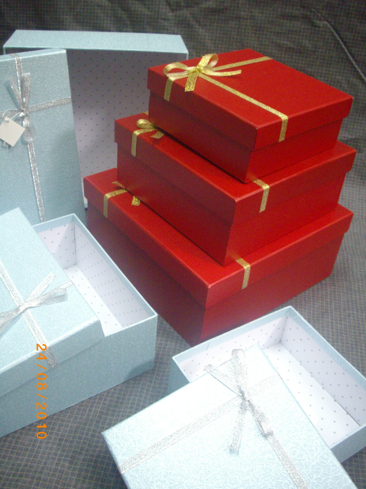 Singapore Gift Boxes Square boxes in a set of three